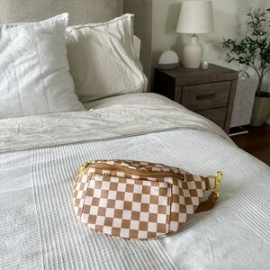 Fawn Design The Fawny Pack - Checkered